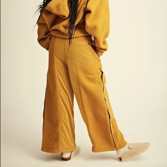 Free People Game Time Fleece Elastic Waist Wide Leg Pants Women's Size Small - Picture 16 of 16